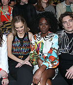 Filename=samaraweavingnet_louisvuitton_pfw2020_027.jpg
Filesize=563KiB
Dimensions=2000x1333
Date added=Mar 03, 2020 samaraweavingnet_louisvuitton_pfw2020_027.jpg