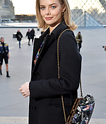 Filename=samaraweavingnet_louisvuitton_pfw2020_052.jpg
Filesize=708KiB
Dimensions=2000x3000
Date added=Mar 04, 2020 samaraweavingnet_louisvuitton_pfw2020_052.jpg