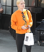 Filename=samaraweavingnet_outinnewyork_016.jpg
Filesize=805KiB
Dimensions=2357x3000
Date added=Oct 27, 2019 samaraweavingnet_outinnewyork_016.jpg