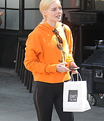 Filename=samaraweavingnet_outinnewyork_020.jpg
Filesize=773KiB
Dimensions=2317x3000
Date added=Oct 27, 2019 samaraweavingnet_outinnewyork_020.jpg