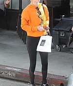 Filename=samaraweavingnet_outinnewyork_022.jpg
Filesize=940KiB
Dimensions=2008x3000
Date added=Oct 27, 2019 samaraweavingnet_outinnewyork_022.jpg