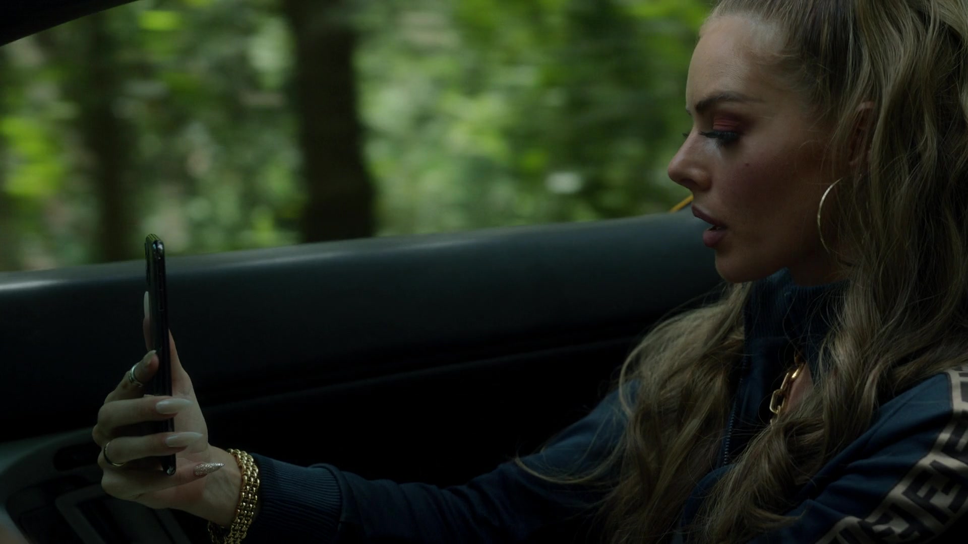 samaraweavingcom_nineperfectstrangers_006.jpg samaraweavingcom_nineperfectstrangers_006.jpg