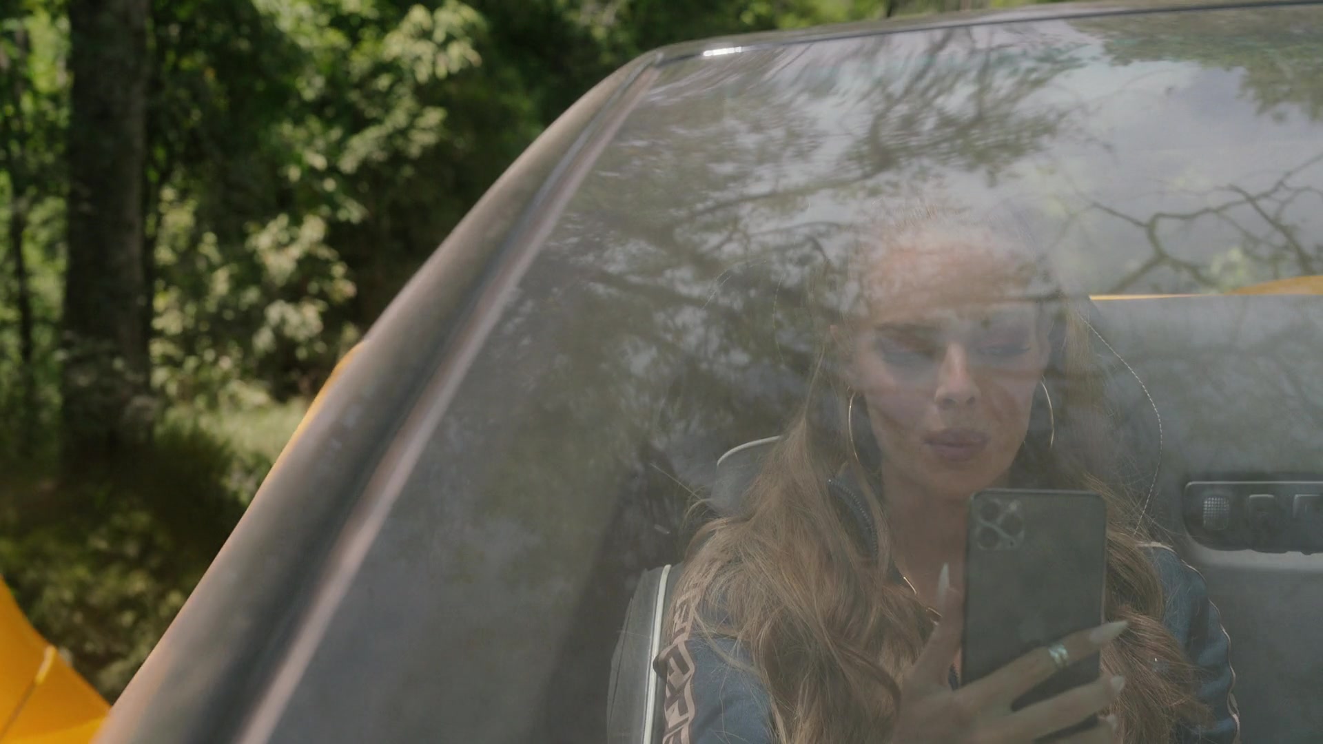 samaraweavingcom_nineperfectstrangers_022.jpg samaraweavingcom_nineperfectstrangers_022.jpg