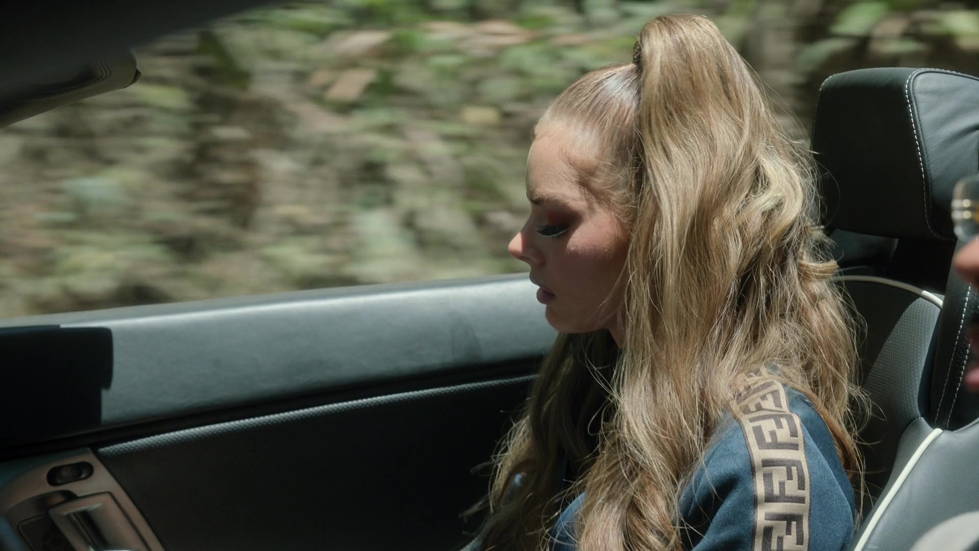 samaraweavingcom_nineperfectstrangers_085.jpg samaraweavingcom_nineperfectstrangers_085.jpg