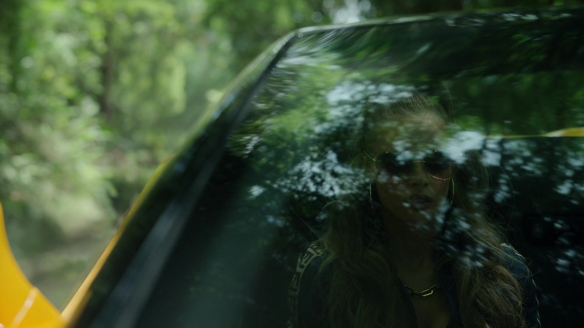 samaraweavingcom_nineperfectstrangers_095.jpg samaraweavingcom_nineperfectstrangers_095.jpg