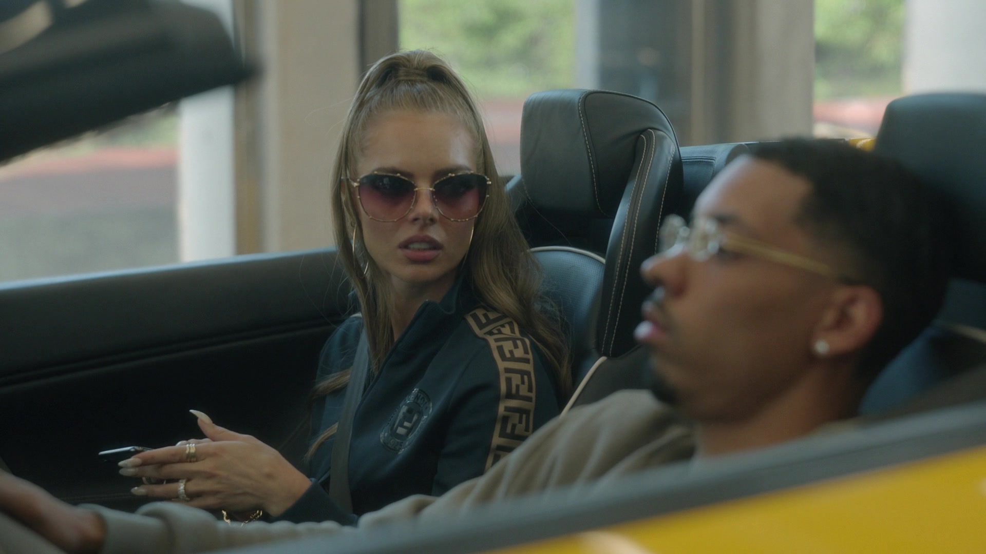 samaraweavingcom_nineperfectstrangers_112.jpg samaraweavingcom_nineperfectstrangers_112.jpg