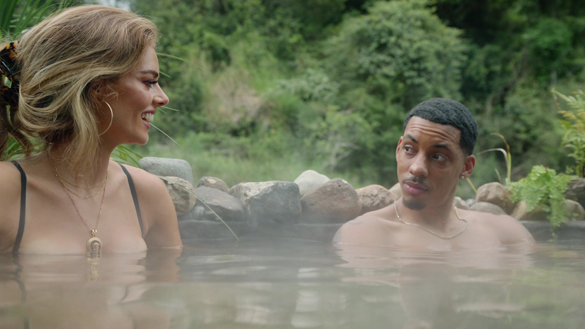 samaraweavingcom_nineperfectstrangers_198.jpg samaraweavingcom_nineperfectstrangers_198.jpg