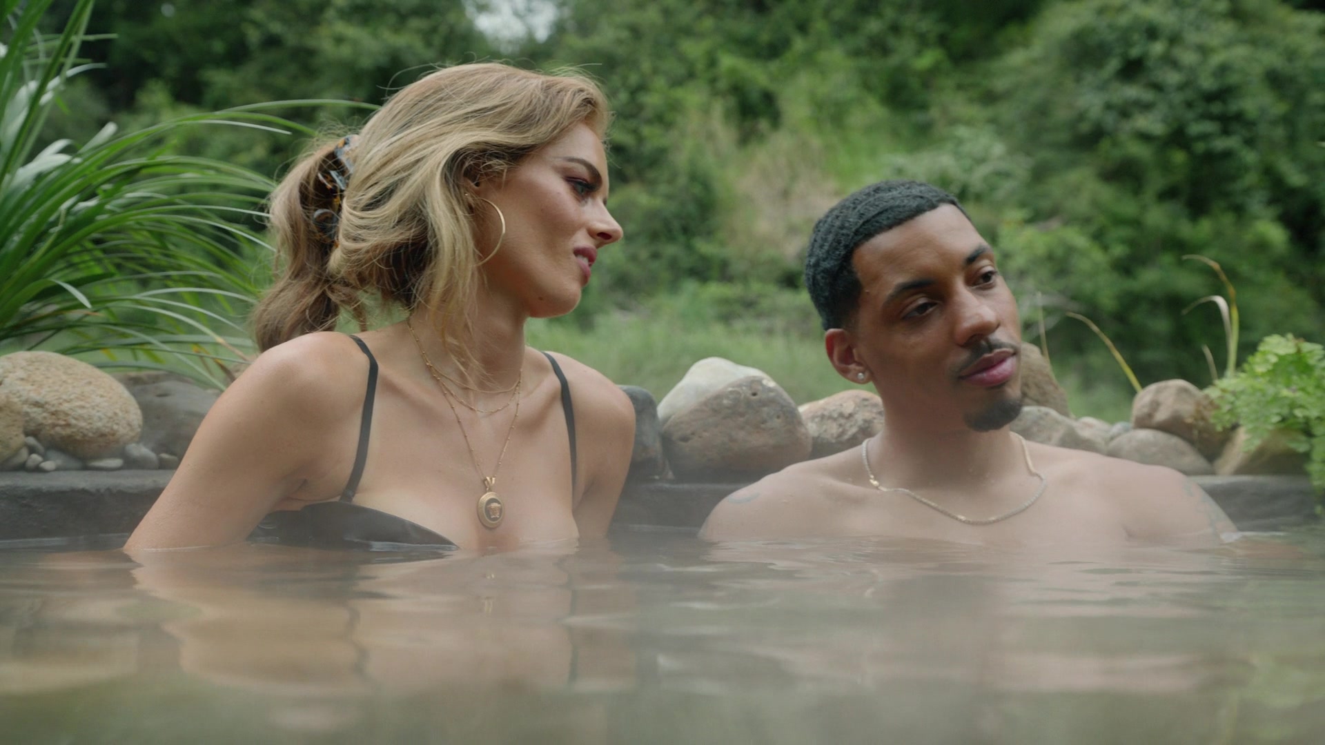 samaraweavingcom_nineperfectstrangers_219.jpg samaraweavingcom_nineperfectstrangers_219.jpg