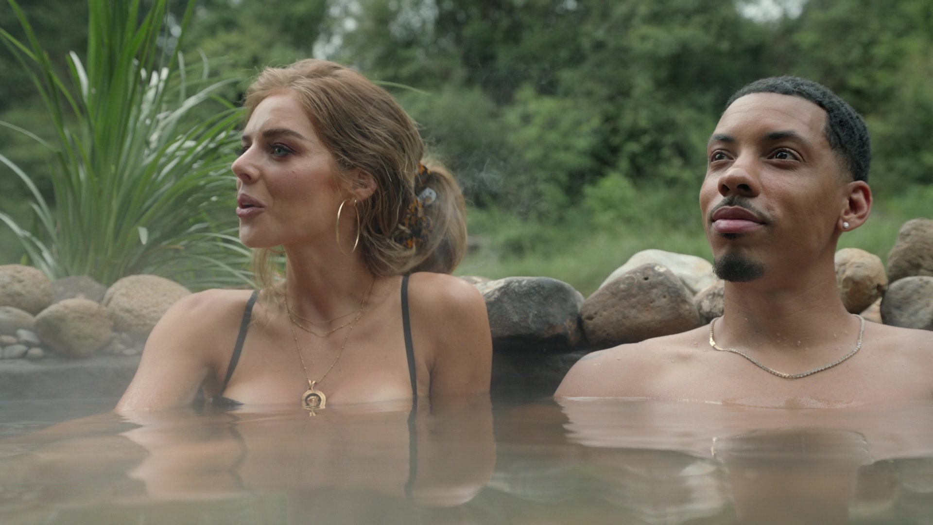 samaraweavingcom_nineperfectstrangers_311.jpg samaraweavingcom_nineperfectstrangers_311.jpg