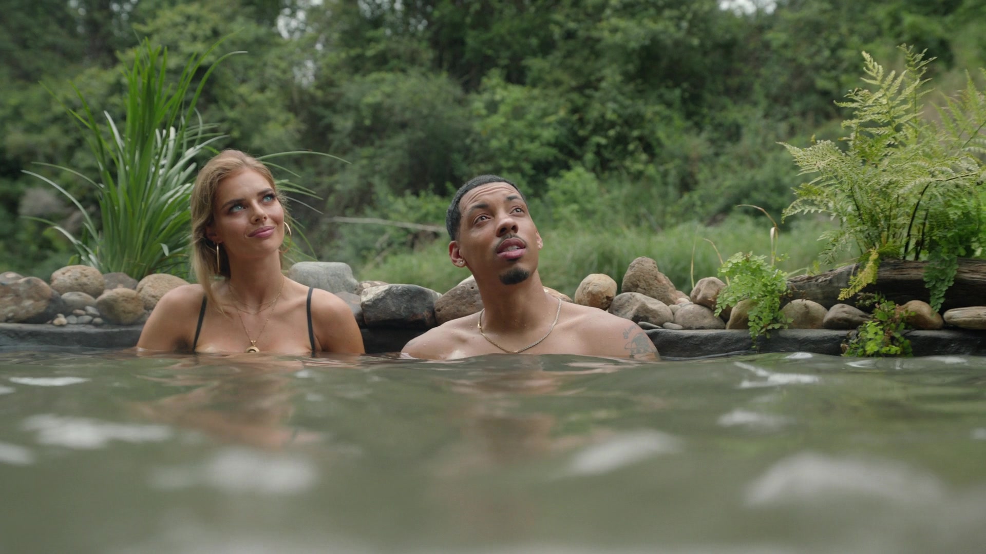 samaraweavingcom_nineperfectstrangers_342.jpg samaraweavingcom_nineperfectstrangers_342.jpg