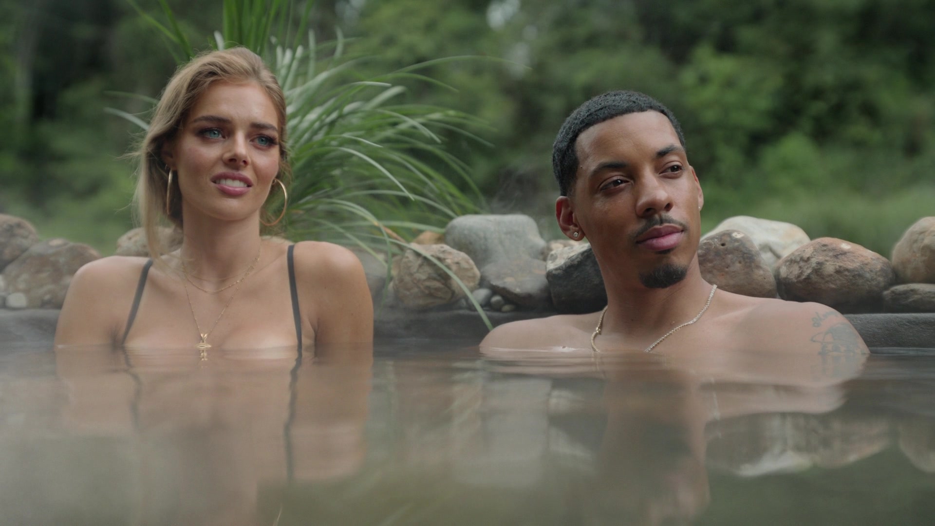 samaraweavingcom_nineperfectstrangers_396.jpg samaraweavingcom_nineperfectstrangers_396.jpg