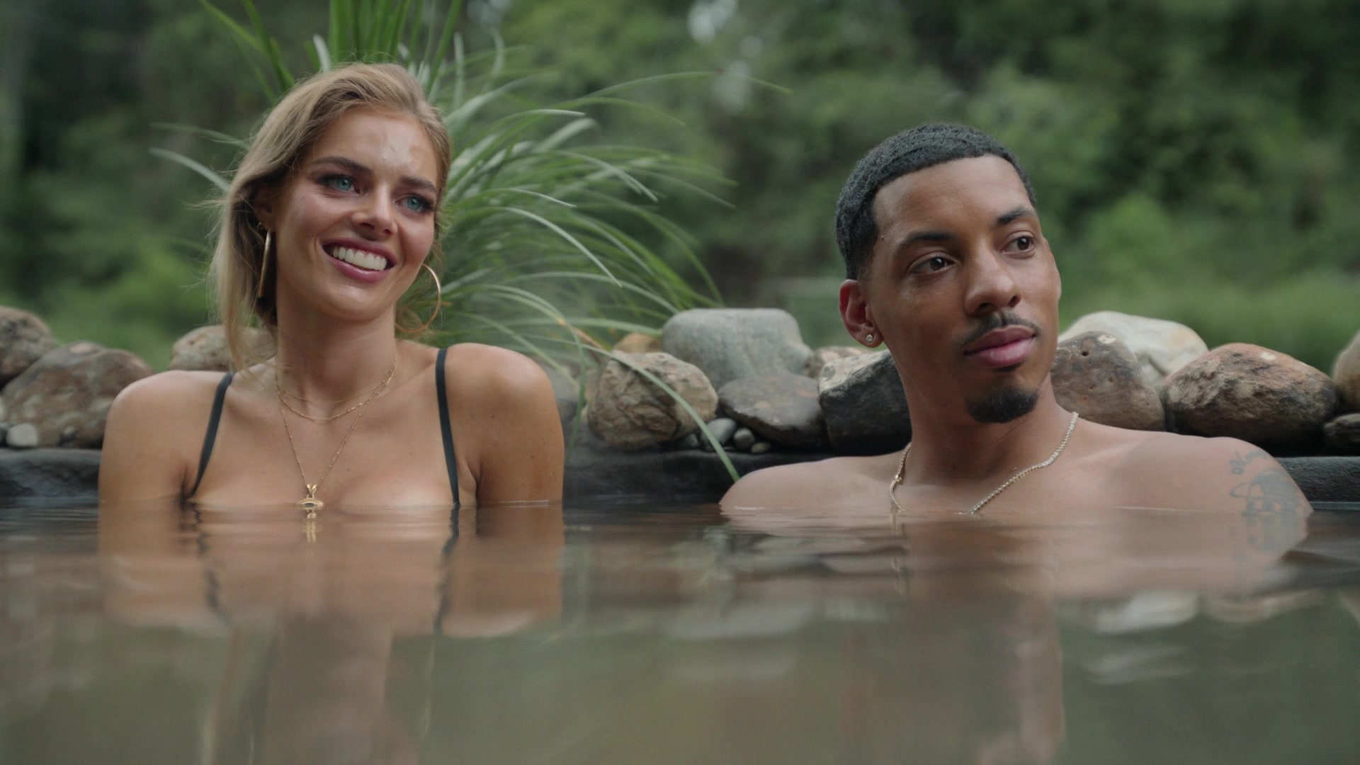 samaraweavingcom_nineperfectstrangers_399.jpg samaraweavingcom_nineperfectstrangers_399.jpg