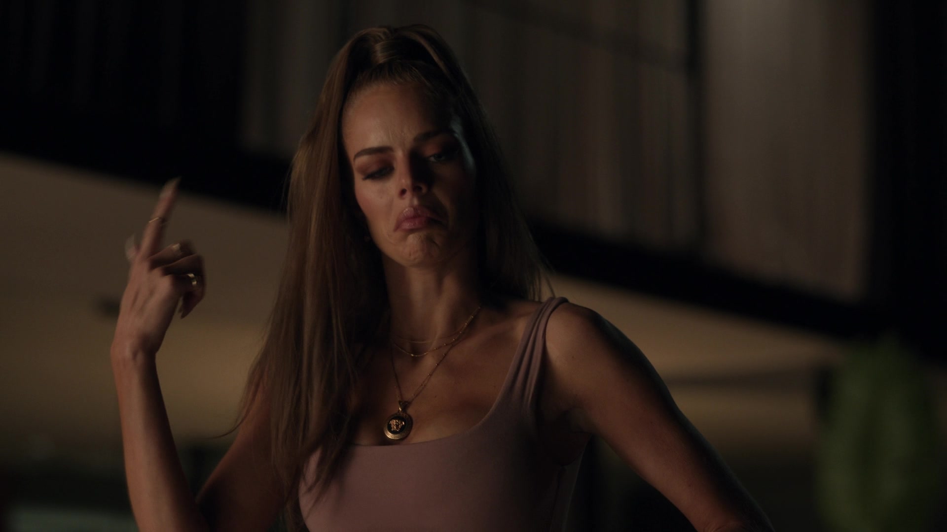 samaraweavingcom_nineperfectstrangers_082.jpg samaraweavingcom_nineperfectstrangers_082.jpg