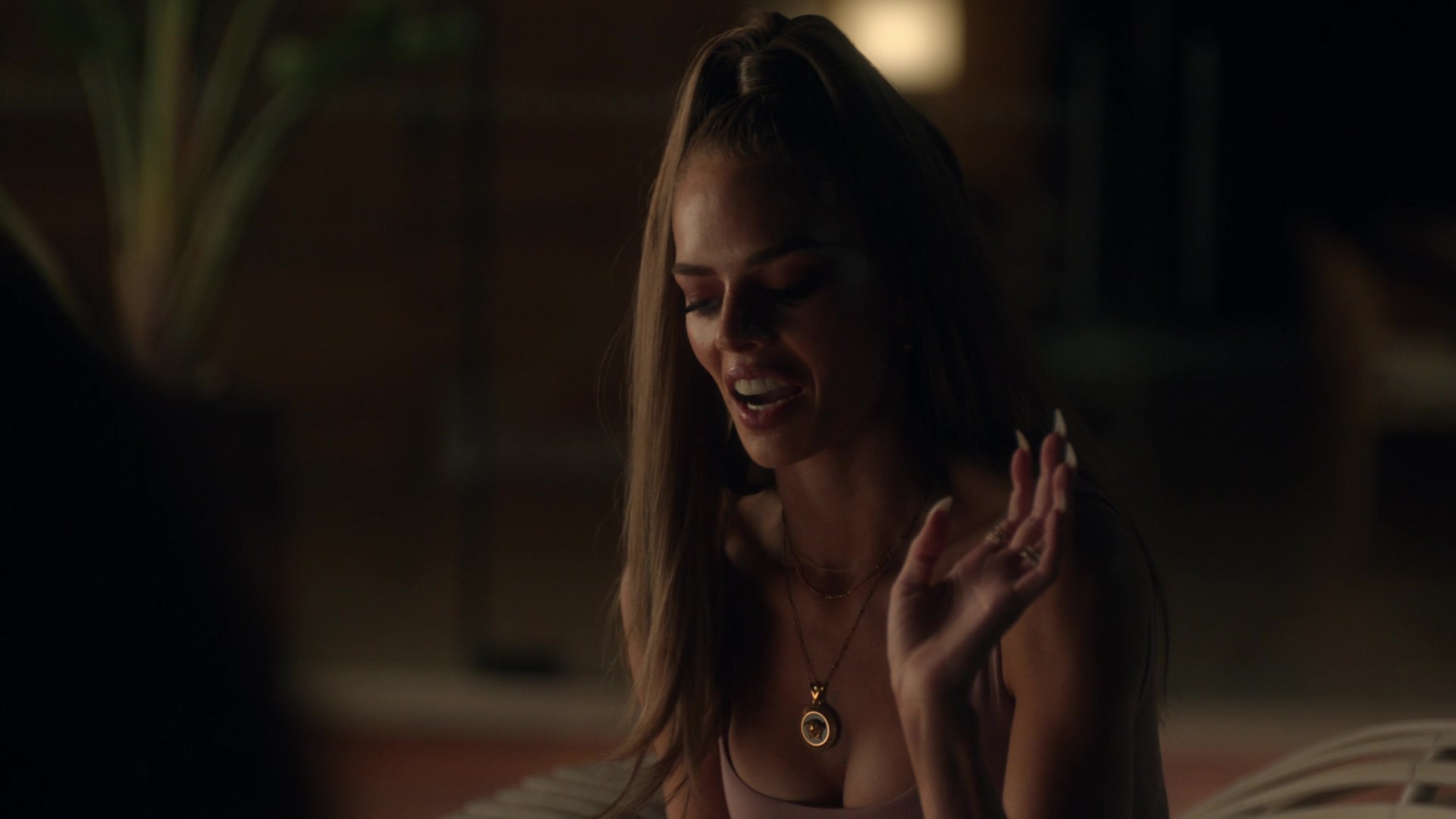 samaraweavingcom_nineperfectstrangers_100.jpg samaraweavingcom_nineperfectstrangers_100.jpg