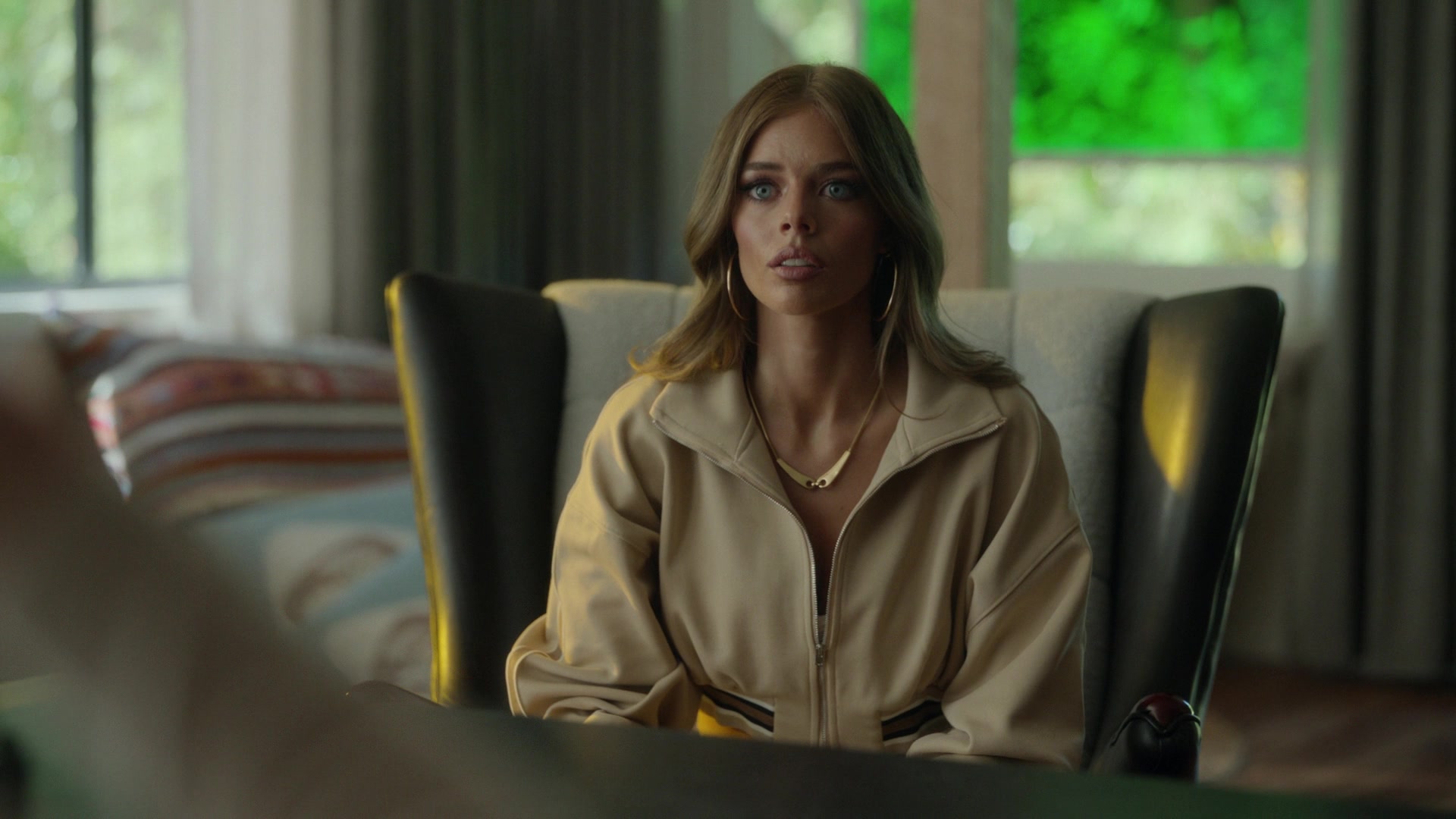 samaraweavingcom_nineperfectstrangers_383.jpg samaraweavingcom_nineperfectstrangers_383.jpg