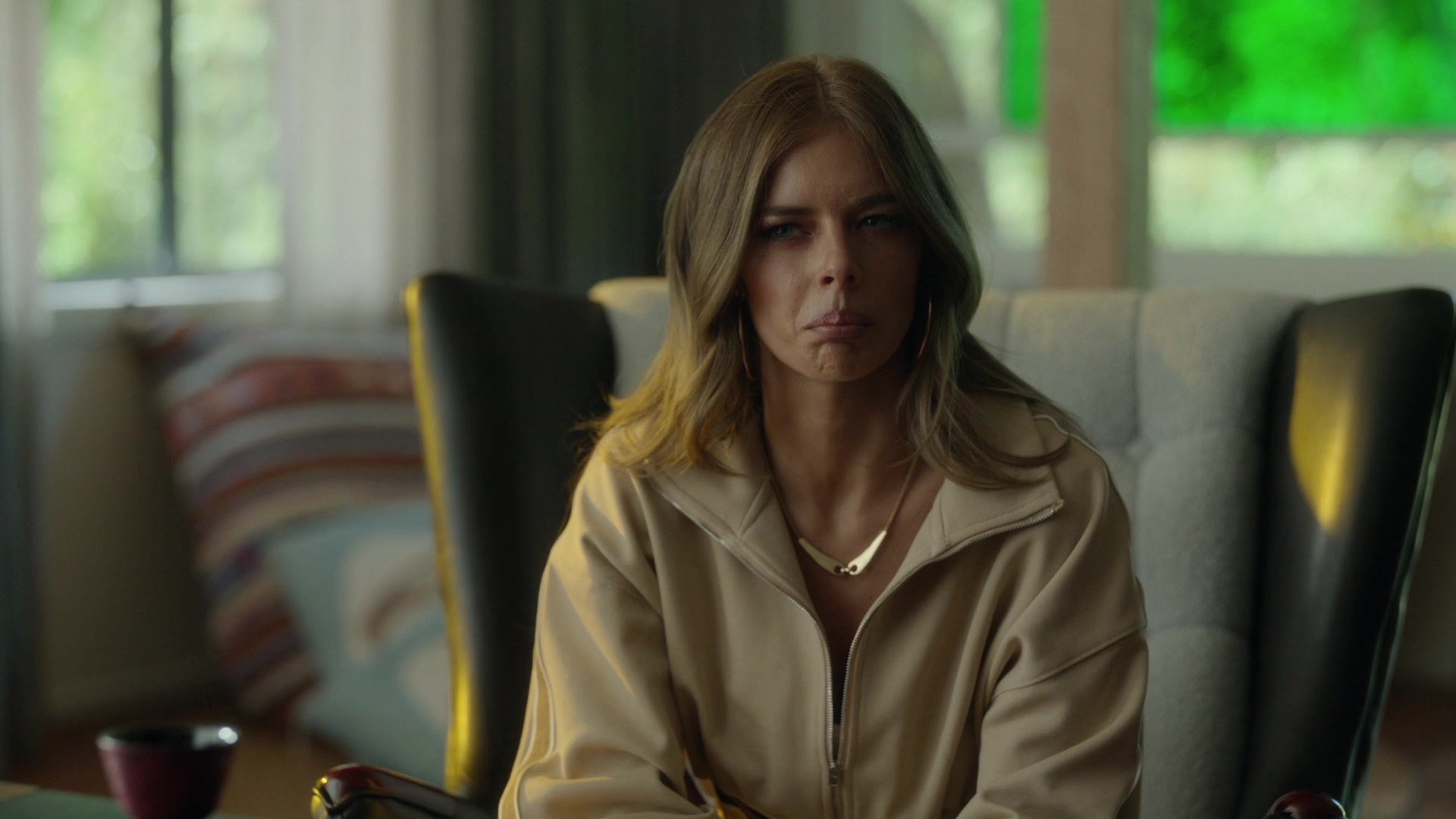 samaraweavingcom_nineperfectstrangers_523.jpg samaraweavingcom_nineperfectstrangers_523.jpg