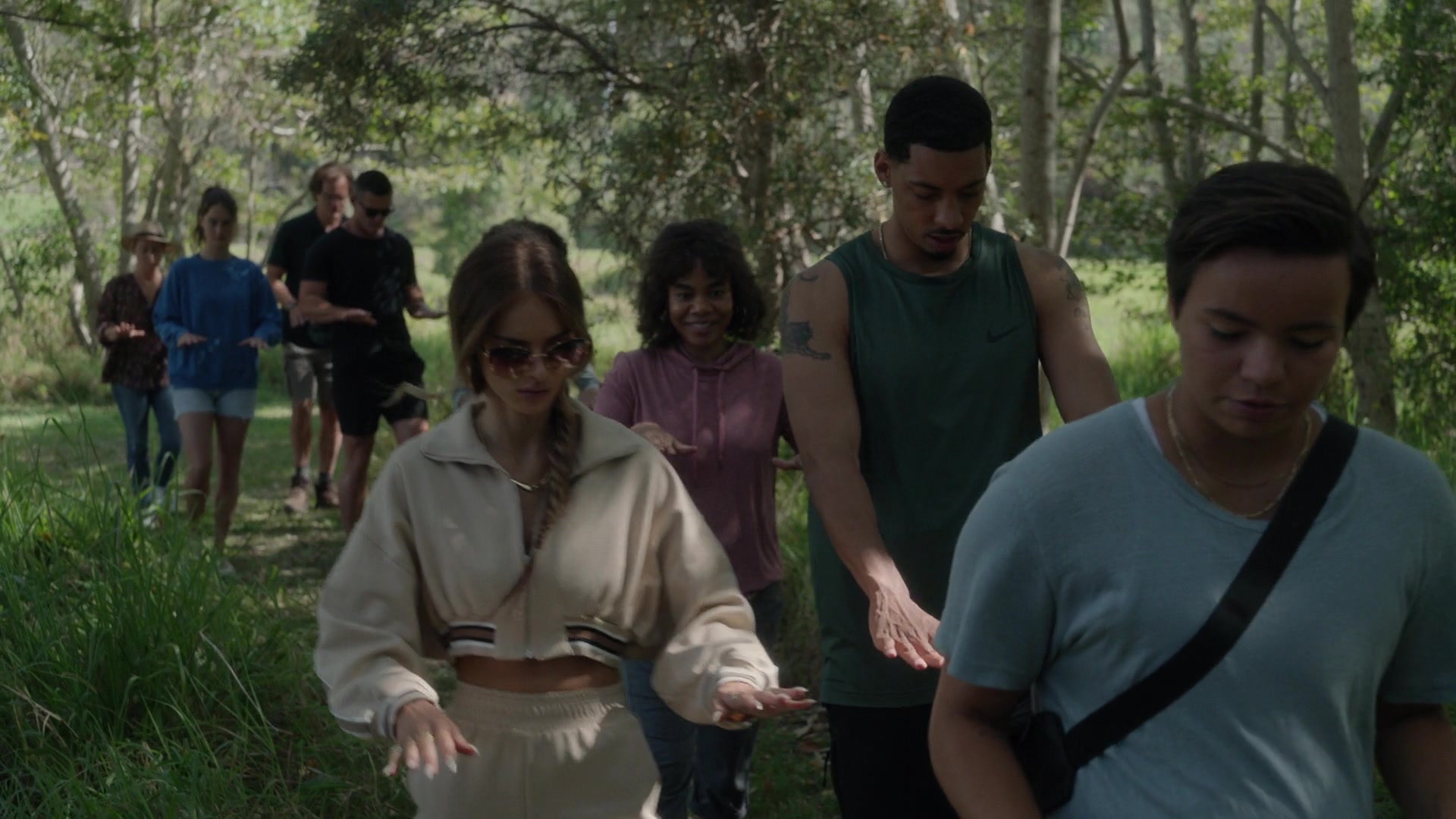 samaraweavingcom_nineperfectstrangers_588.jpg samaraweavingcom_nineperfectstrangers_588.jpg