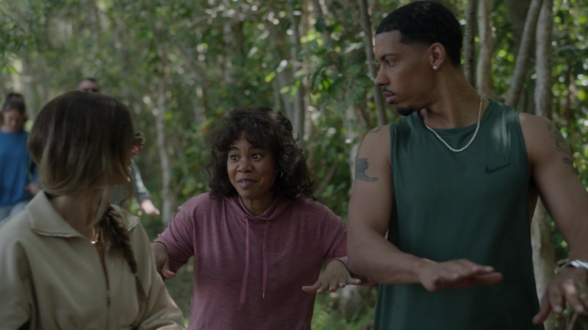 samaraweavingcom_nineperfectstrangers_605.jpg samaraweavingcom_nineperfectstrangers_605.jpg