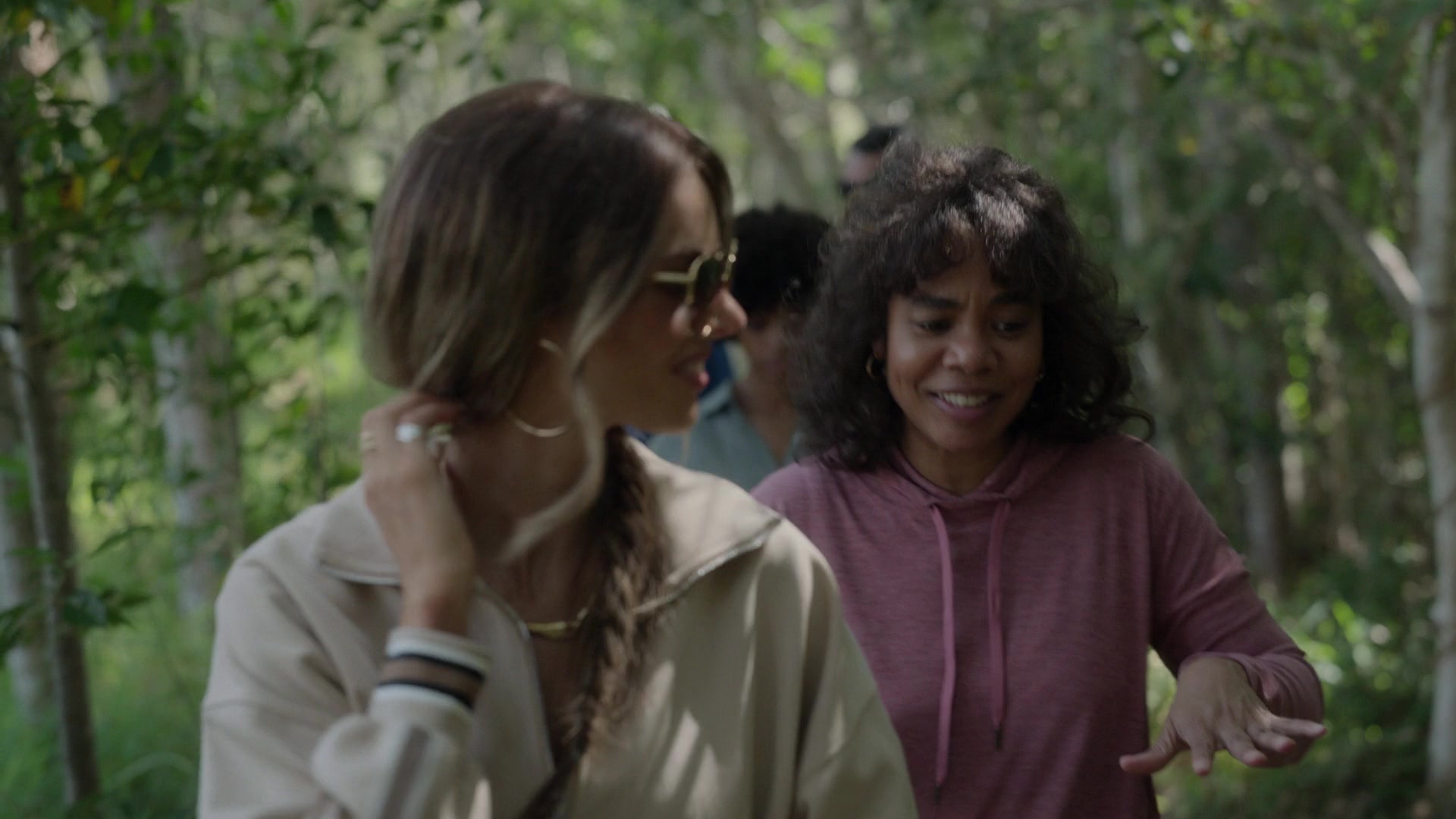 samaraweavingcom_nineperfectstrangers_618.jpg samaraweavingcom_nineperfectstrangers_618.jpg