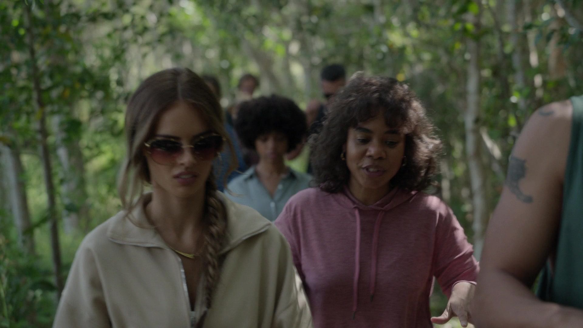 samaraweavingcom_nineperfectstrangers_623.jpg samaraweavingcom_nineperfectstrangers_623.jpg