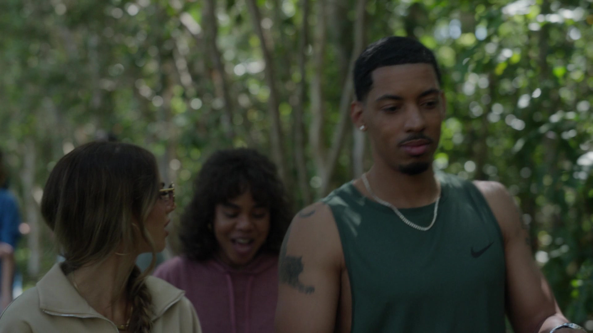 samaraweavingcom_nineperfectstrangers_641.jpg samaraweavingcom_nineperfectstrangers_641.jpg