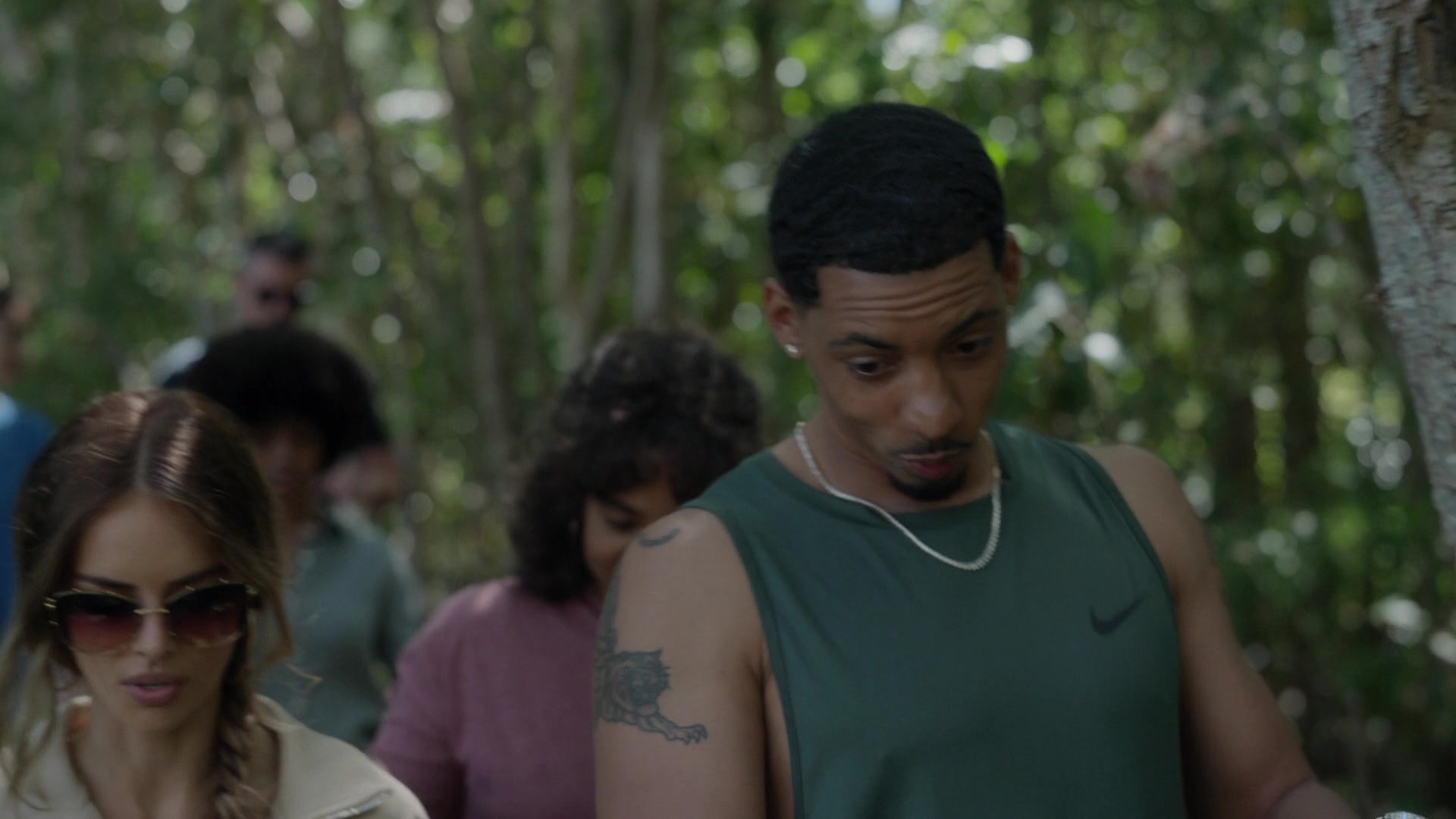 samaraweavingcom_nineperfectstrangers_646.jpg samaraweavingcom_nineperfectstrangers_646.jpg