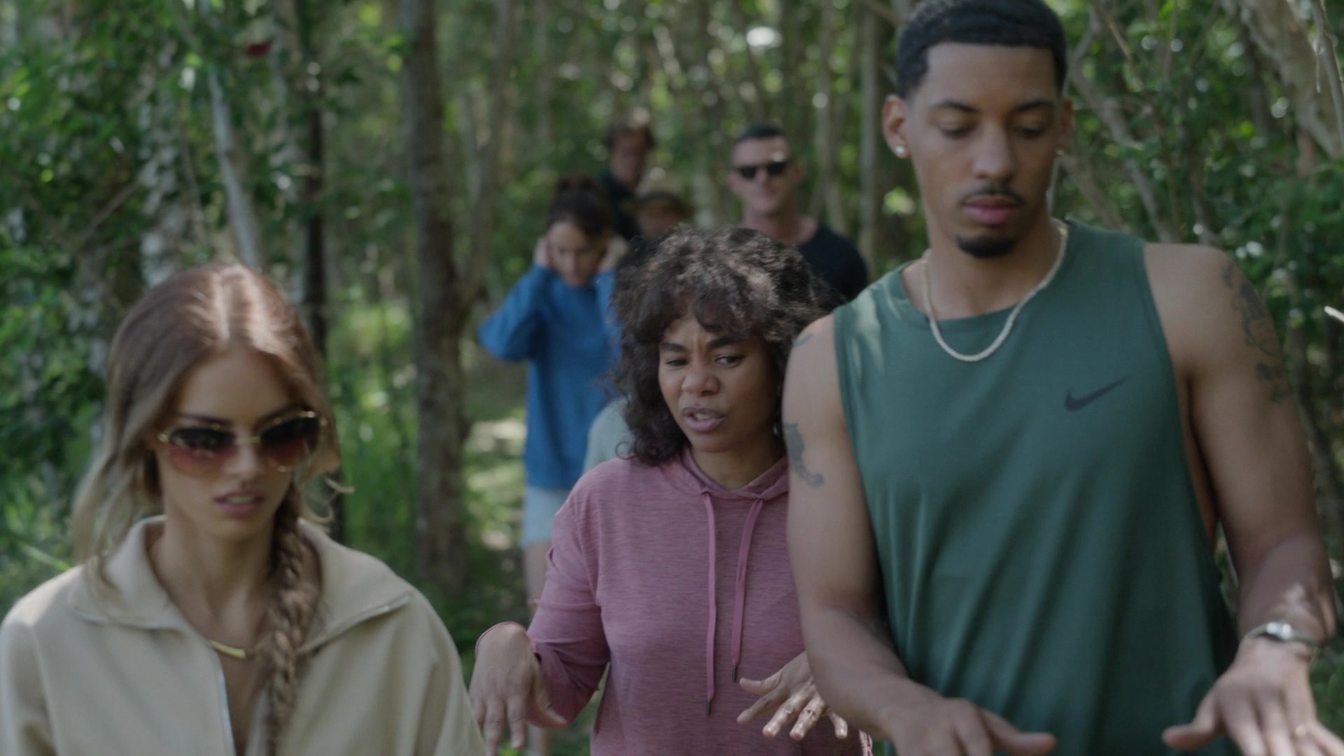 samaraweavingcom_nineperfectstrangers_662.jpg samaraweavingcom_nineperfectstrangers_662.jpg