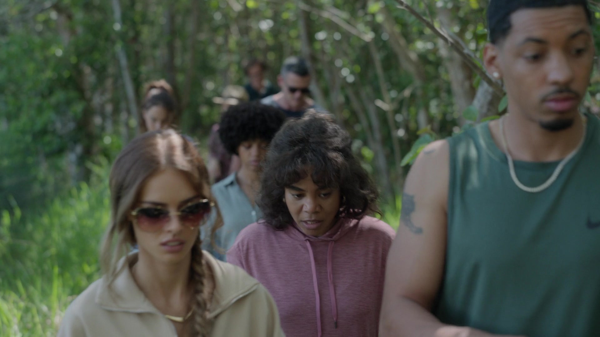 samaraweavingcom_nineperfectstrangers_678.jpg samaraweavingcom_nineperfectstrangers_678.jpg