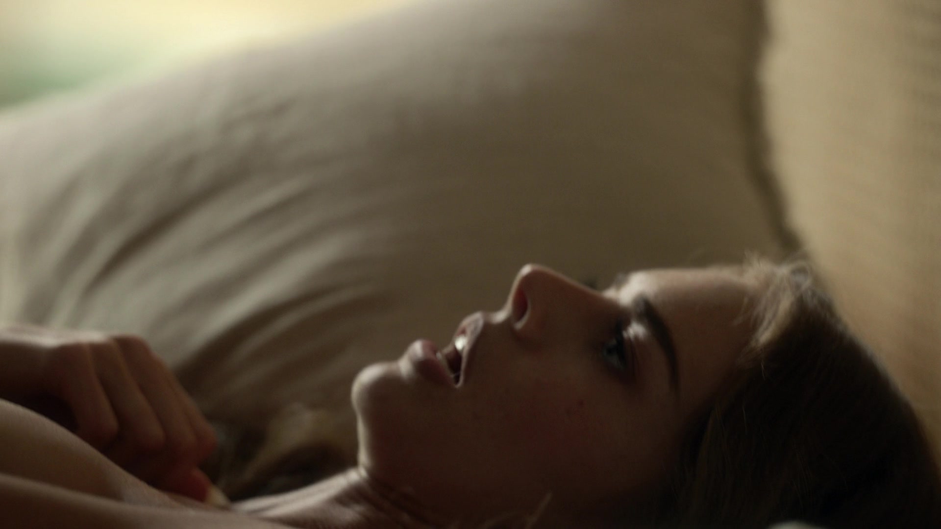 samaraweavingcom_nineperfectstrangers_010.jpg samaraweavingcom_nineperfectstrangers_010.jpg