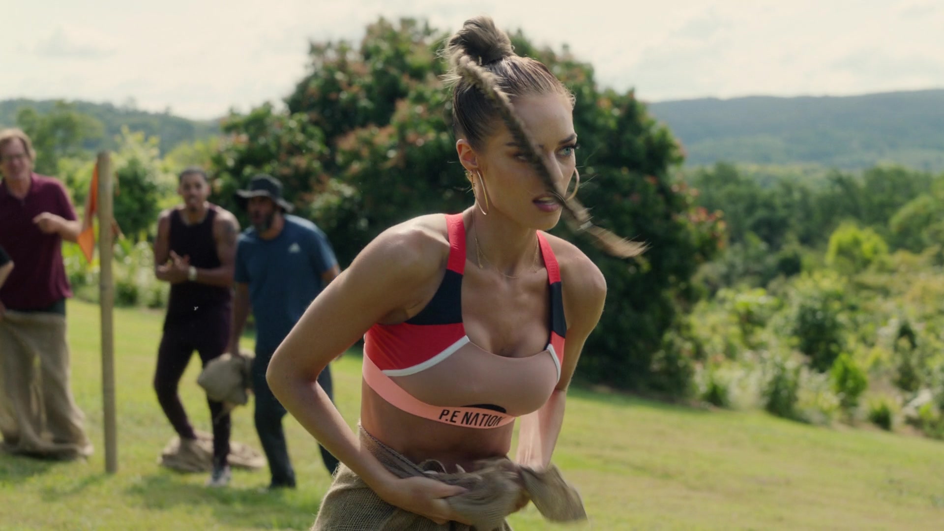 samaraweavingcom_nineperfectstrangers_160.jpg samaraweavingcom_nineperfectstrangers_160.jpg