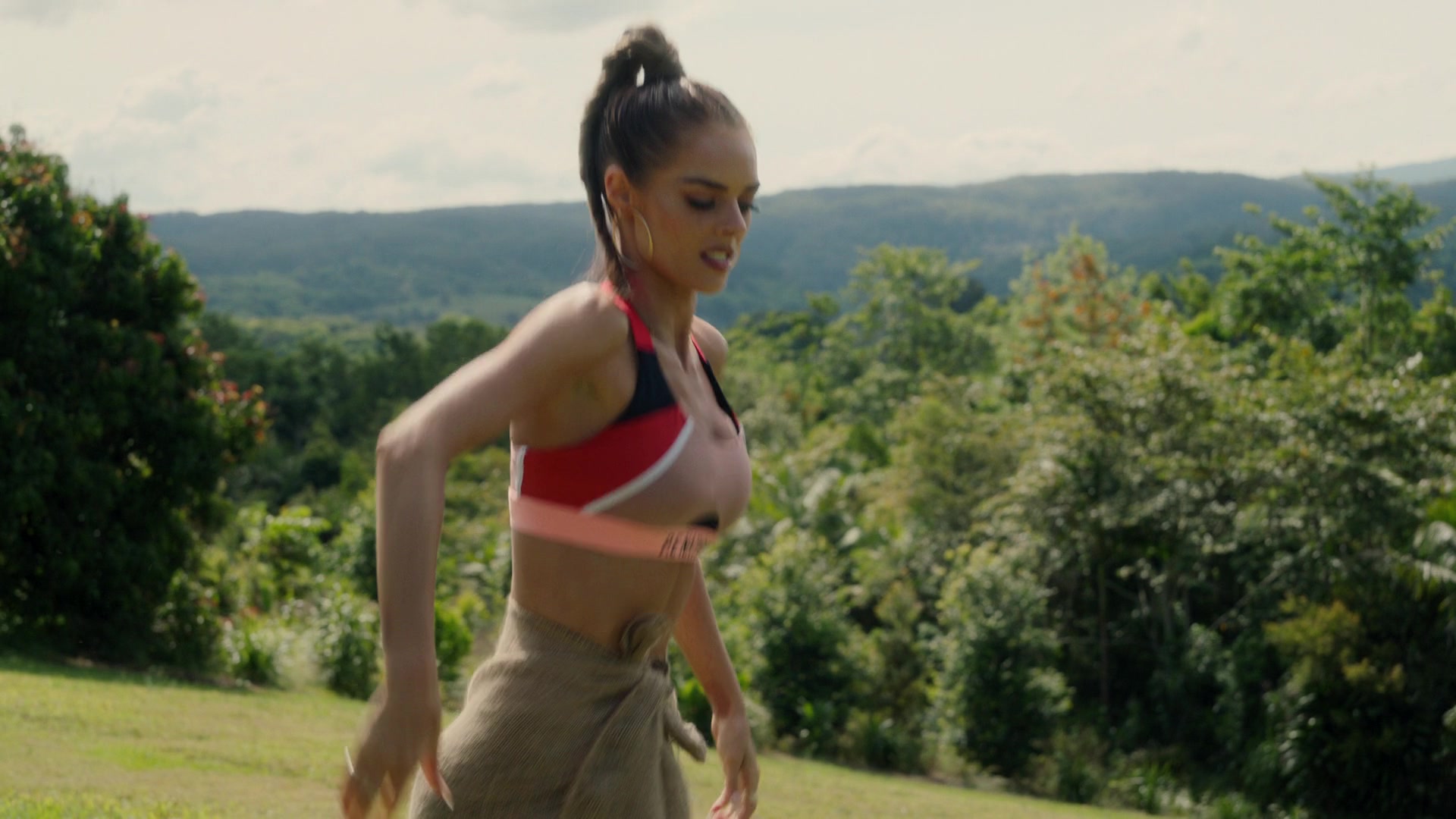 samaraweavingcom_nineperfectstrangers_171.jpg samaraweavingcom_nineperfectstrangers_171.jpg