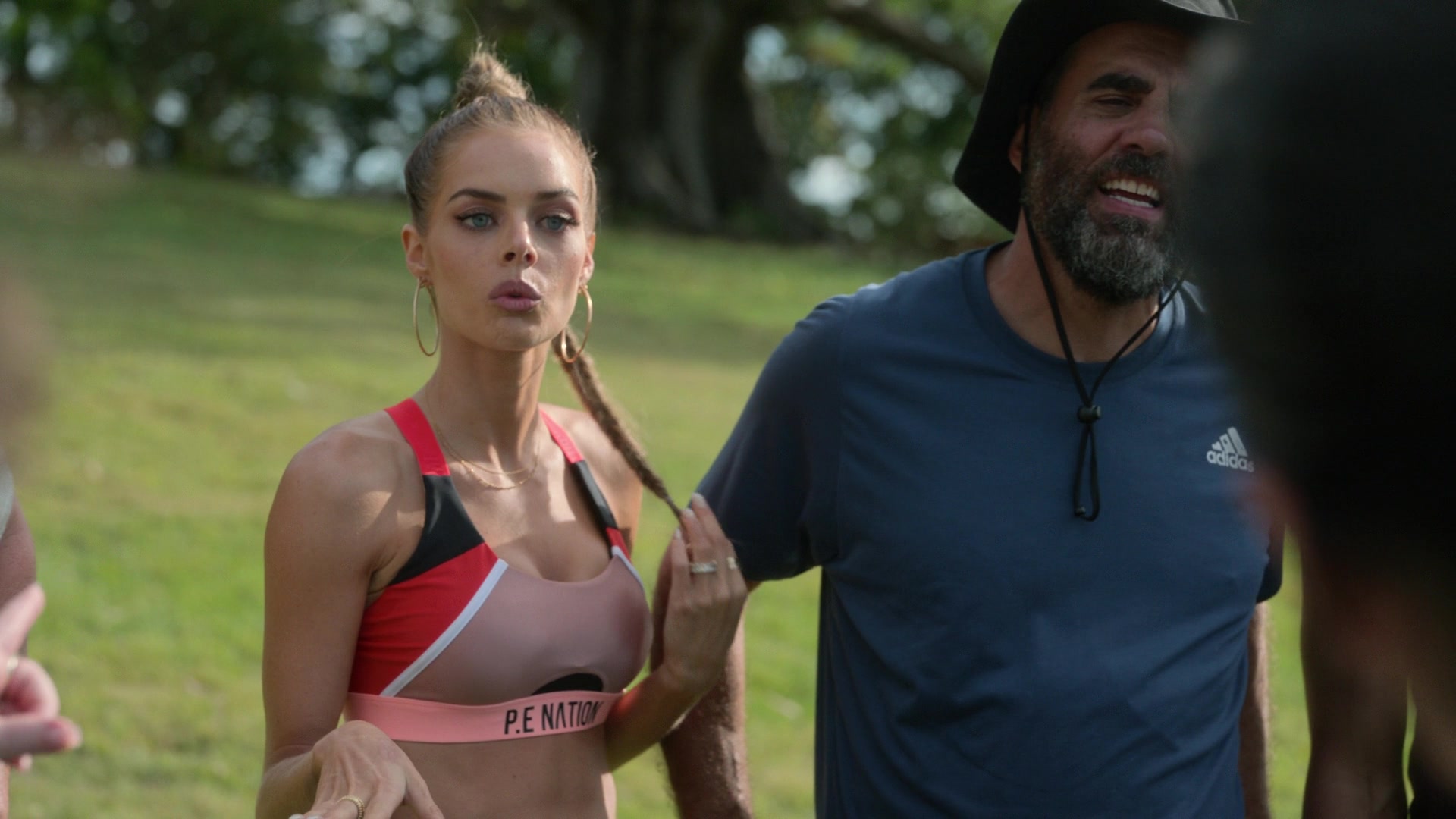 samaraweavingcom_nineperfectstrangers_223.jpg samaraweavingcom_nineperfectstrangers_223.jpg