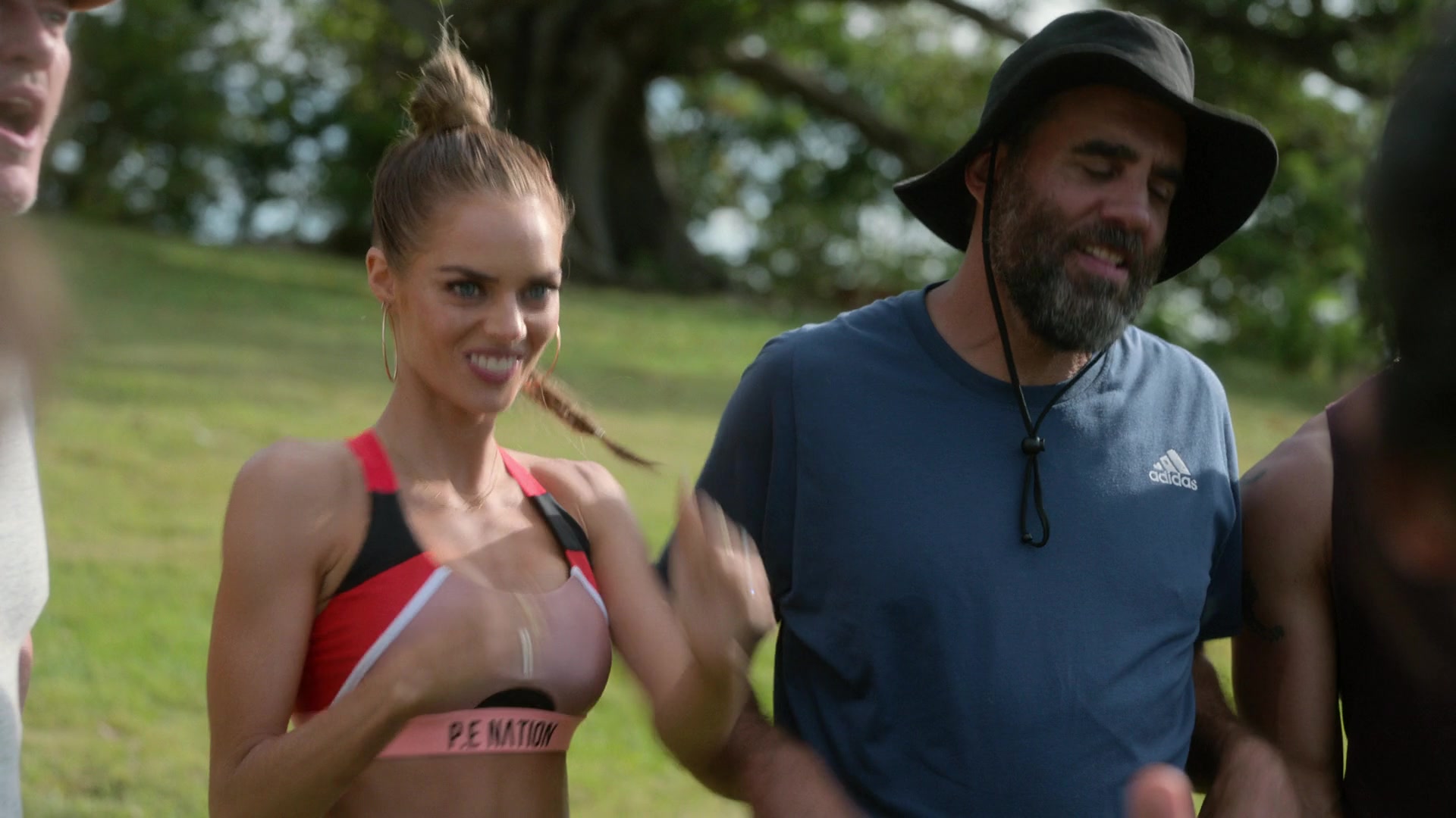 samaraweavingcom_nineperfectstrangers_226.jpg samaraweavingcom_nineperfectstrangers_226.jpg