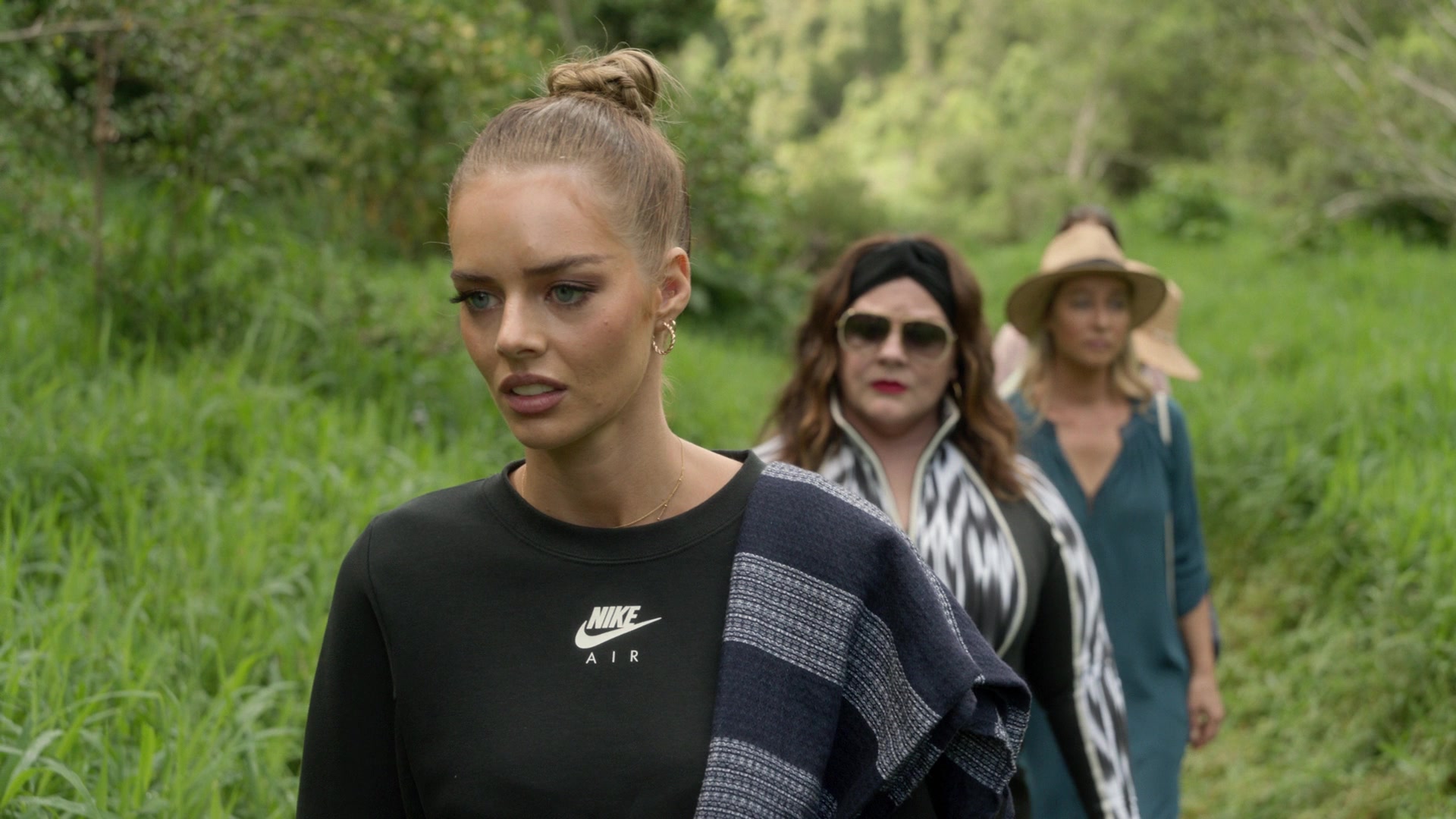 samaraweavingcom_nineperfectstrangers_252.jpg samaraweavingcom_nineperfectstrangers_252.jpg