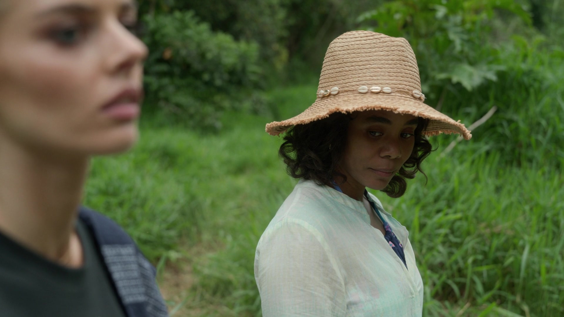 samaraweavingcom_nineperfectstrangers_299.jpg samaraweavingcom_nineperfectstrangers_299.jpg