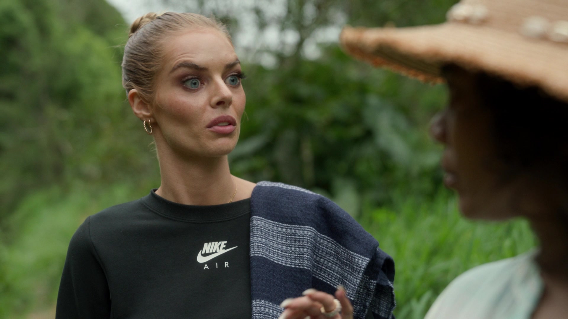 samaraweavingcom_nineperfectstrangers_339.jpg samaraweavingcom_nineperfectstrangers_339.jpg