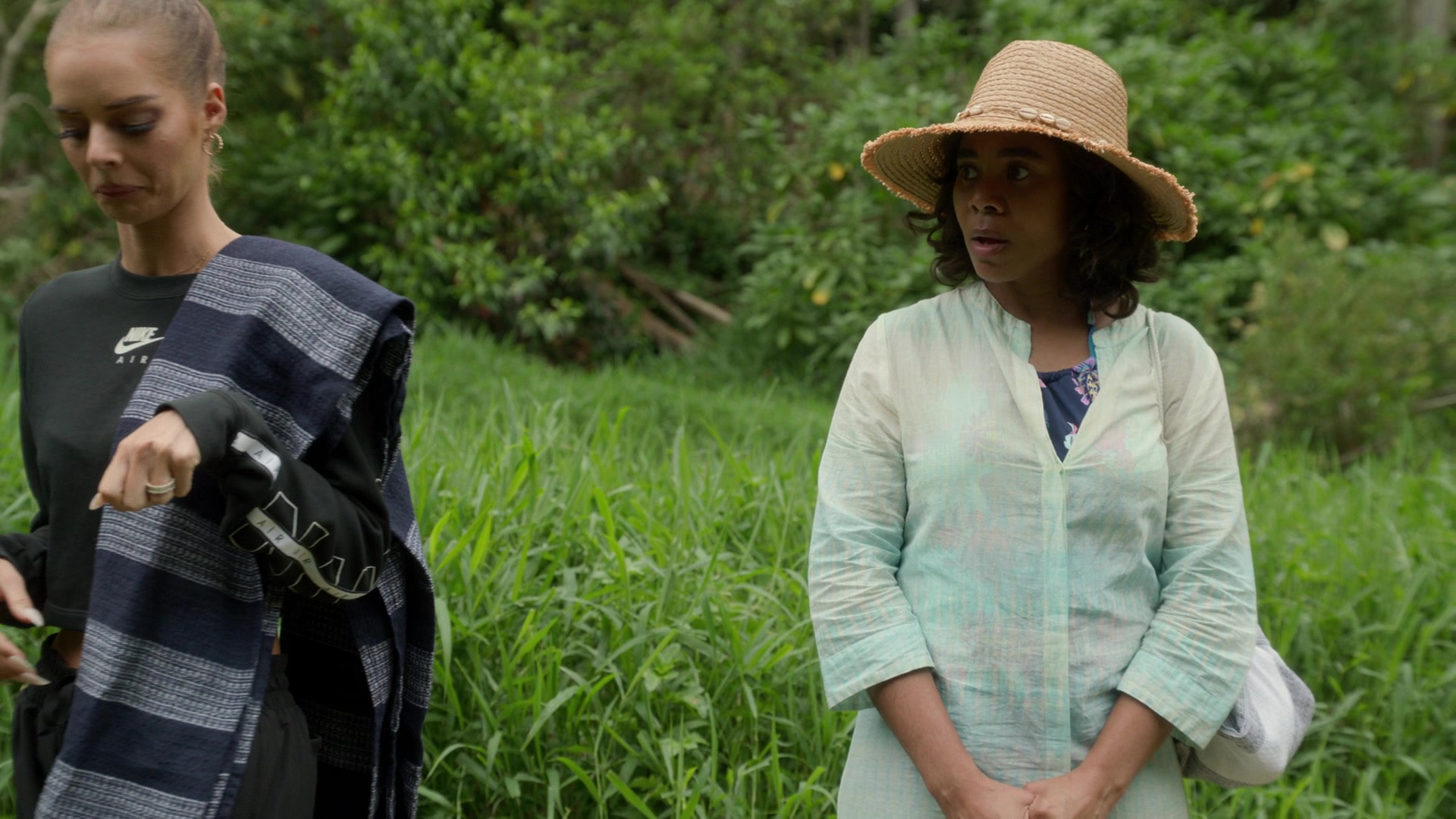 samaraweavingcom_nineperfectstrangers_352.jpg samaraweavingcom_nineperfectstrangers_352.jpg