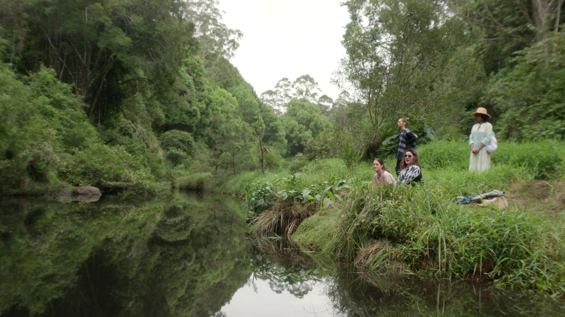 samaraweavingcom_nineperfectstrangers_353.jpg samaraweavingcom_nineperfectstrangers_353.jpg