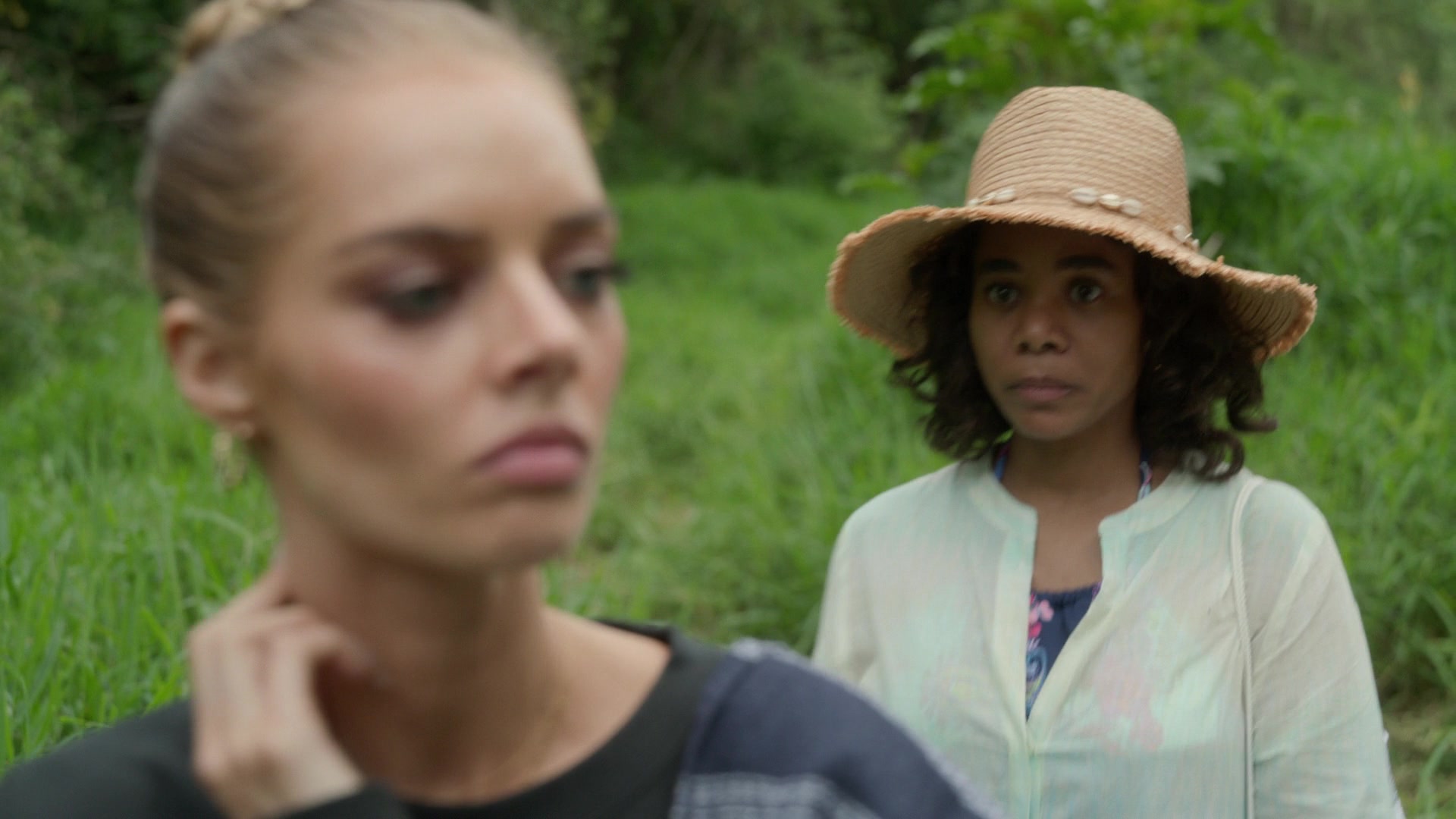 samaraweavingcom_nineperfectstrangers_367.jpg samaraweavingcom_nineperfectstrangers_367.jpg