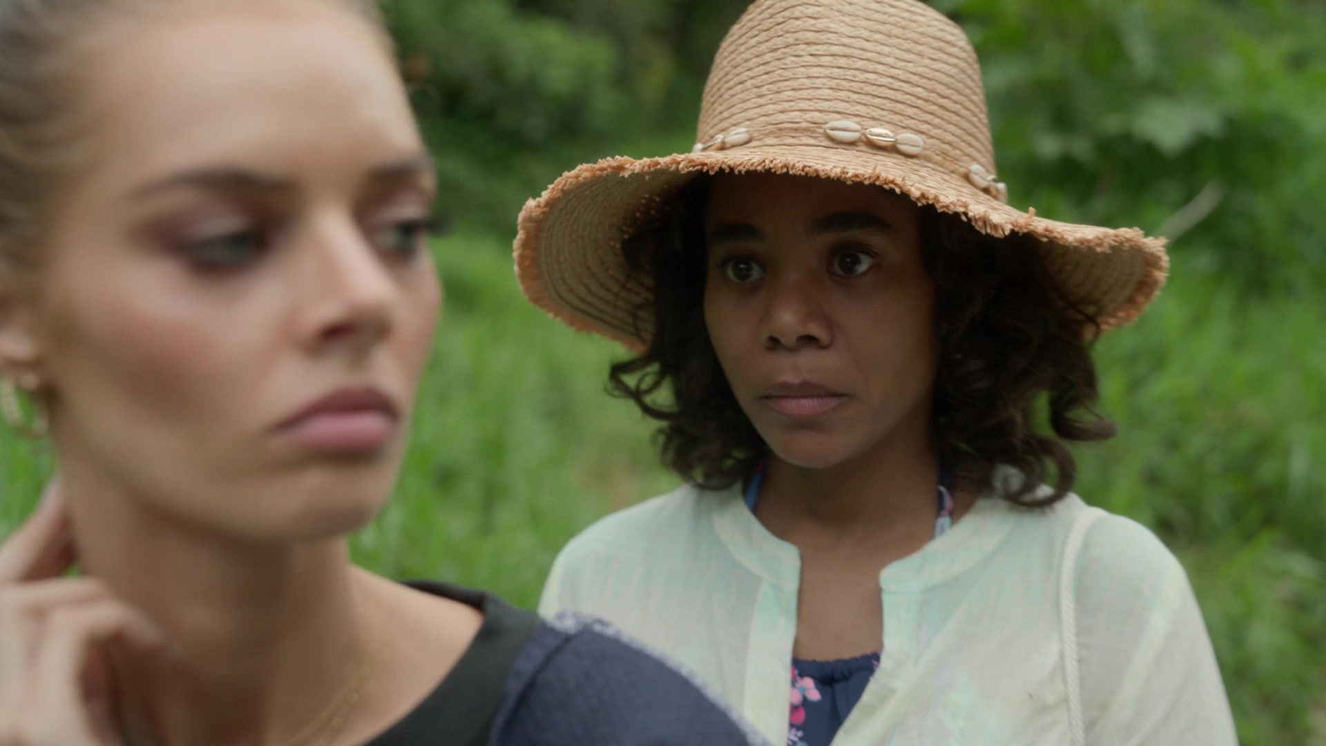 samaraweavingcom_nineperfectstrangers_369.jpg samaraweavingcom_nineperfectstrangers_369.jpg