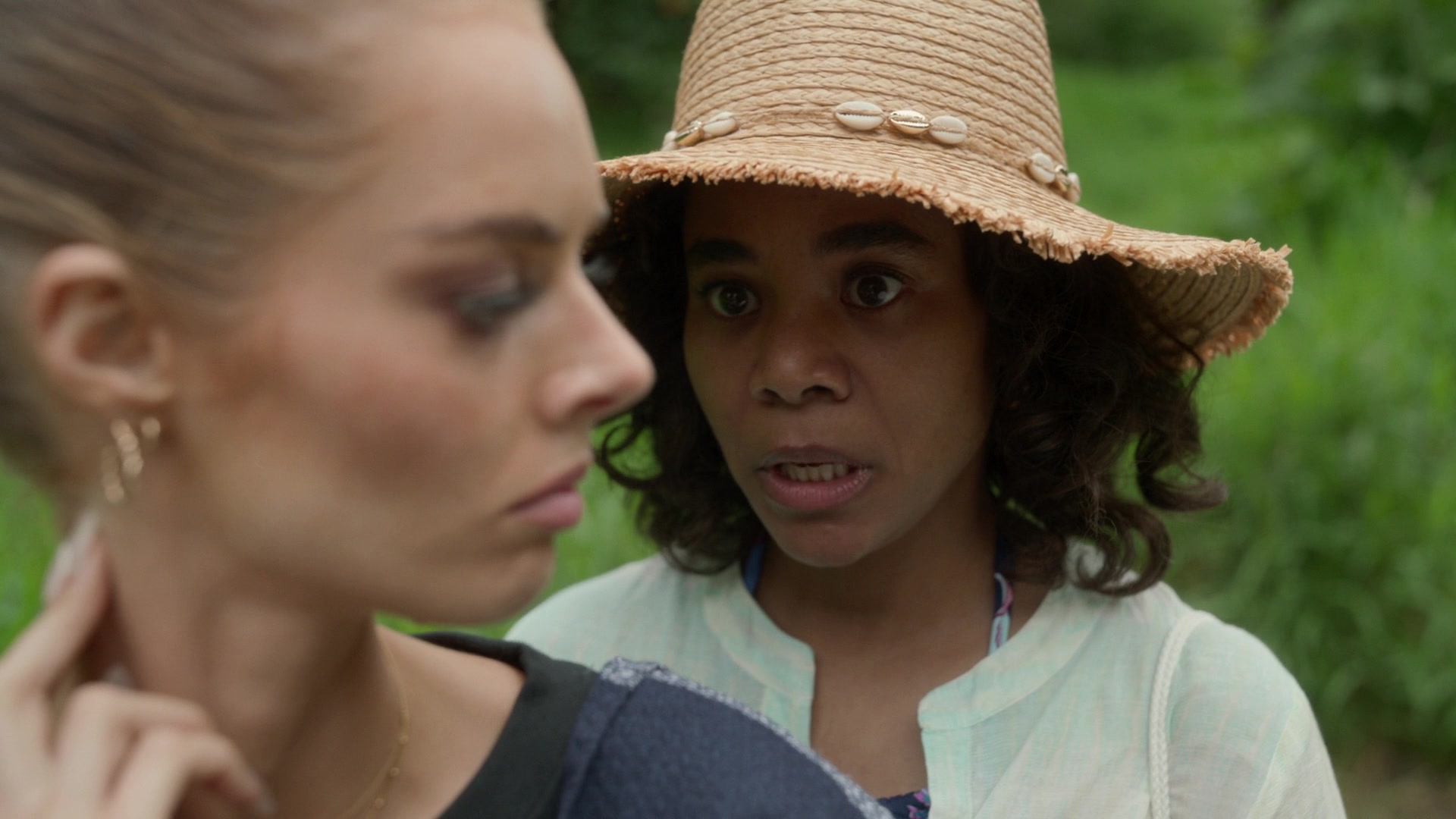 samaraweavingcom_nineperfectstrangers_373.jpg samaraweavingcom_nineperfectstrangers_373.jpg