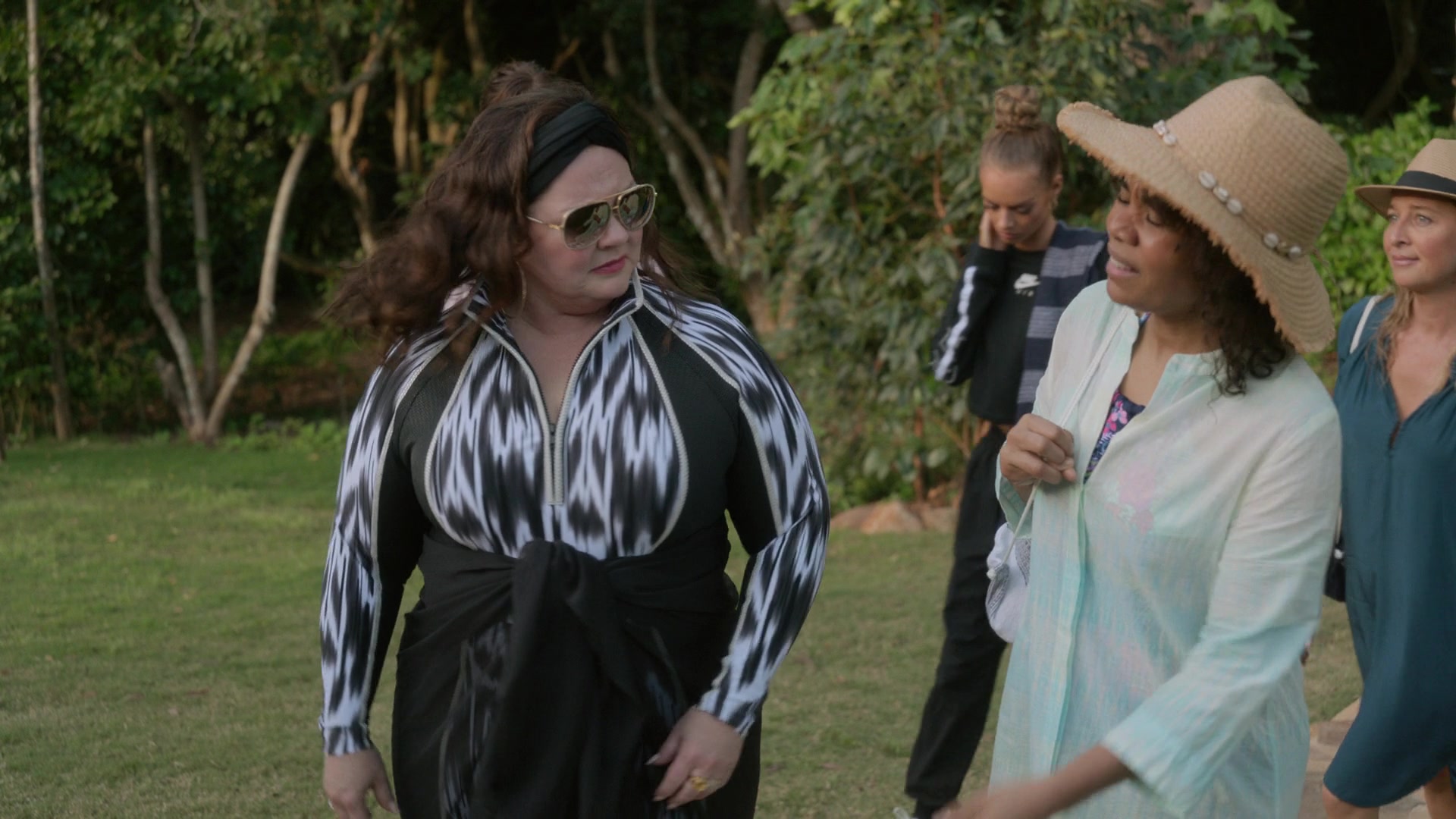 samaraweavingcom_nineperfectstrangers_574.jpg samaraweavingcom_nineperfectstrangers_574.jpg