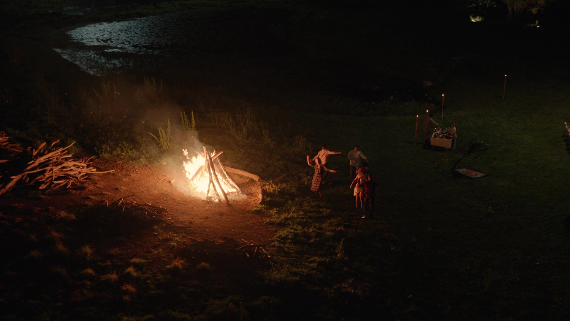 samaraweavingcom_nineperfectstrangers_620.jpg samaraweavingcom_nineperfectstrangers_620.jpg