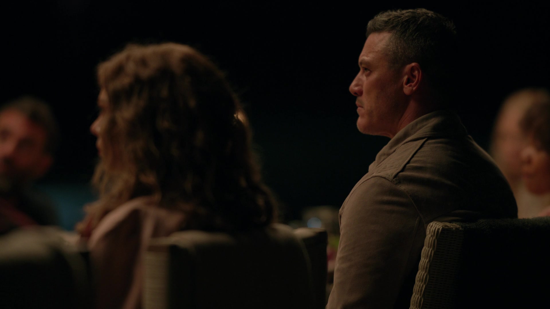 samaraweavingcom_nineperfectstrangers_679.jpg samaraweavingcom_nineperfectstrangers_679.jpg