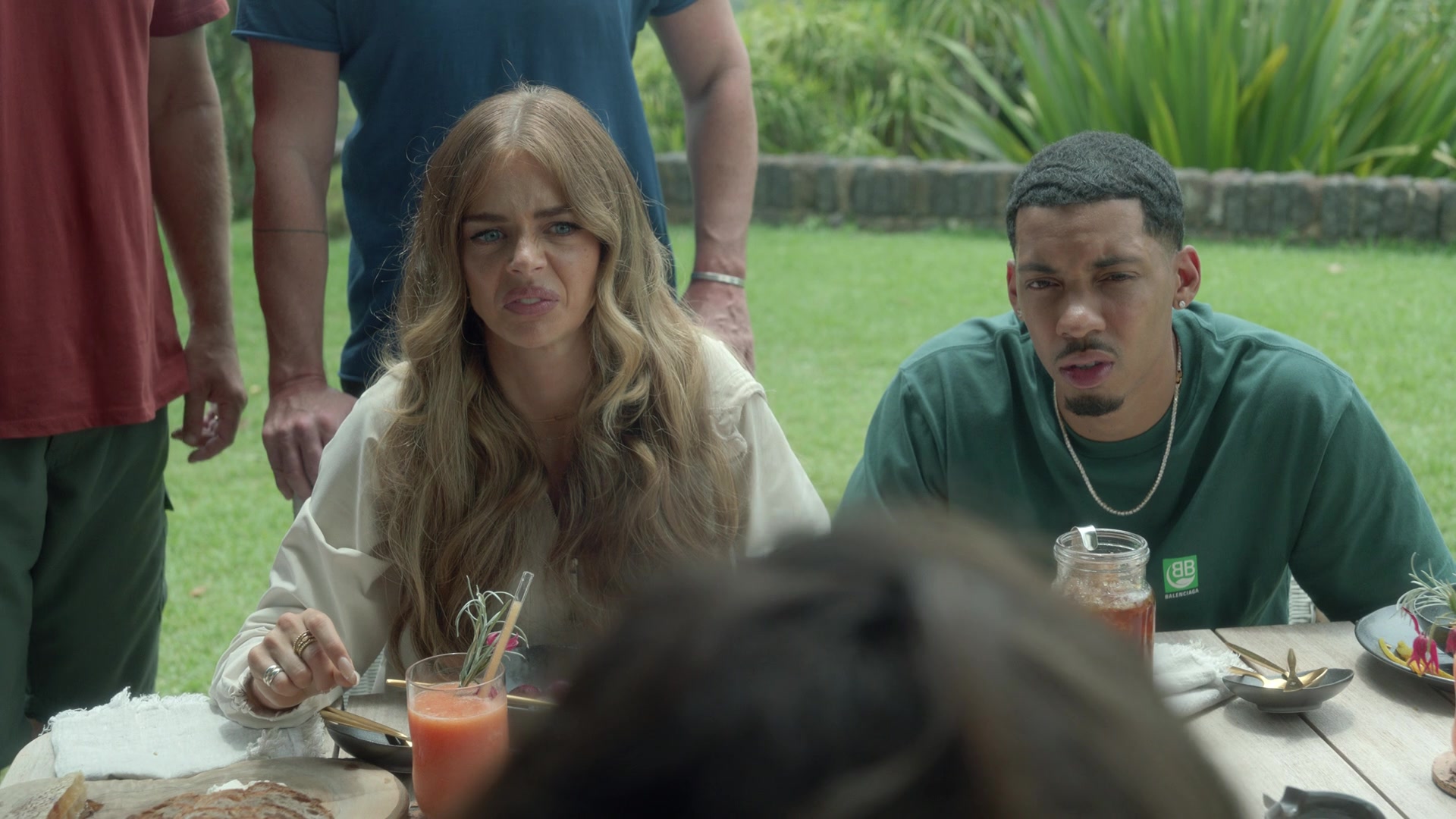 samaraweavingcom_nineperfectstrangers_045.jpg samaraweavingcom_nineperfectstrangers_045.jpg