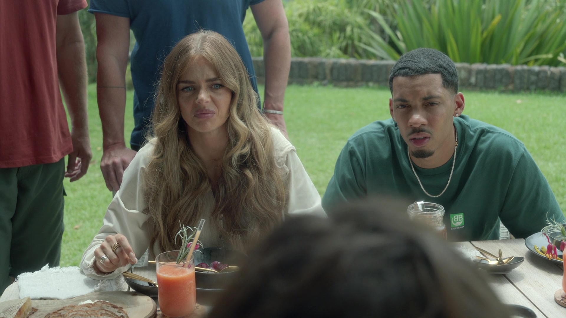 samaraweavingcom_nineperfectstrangers_046.jpg samaraweavingcom_nineperfectstrangers_046.jpg