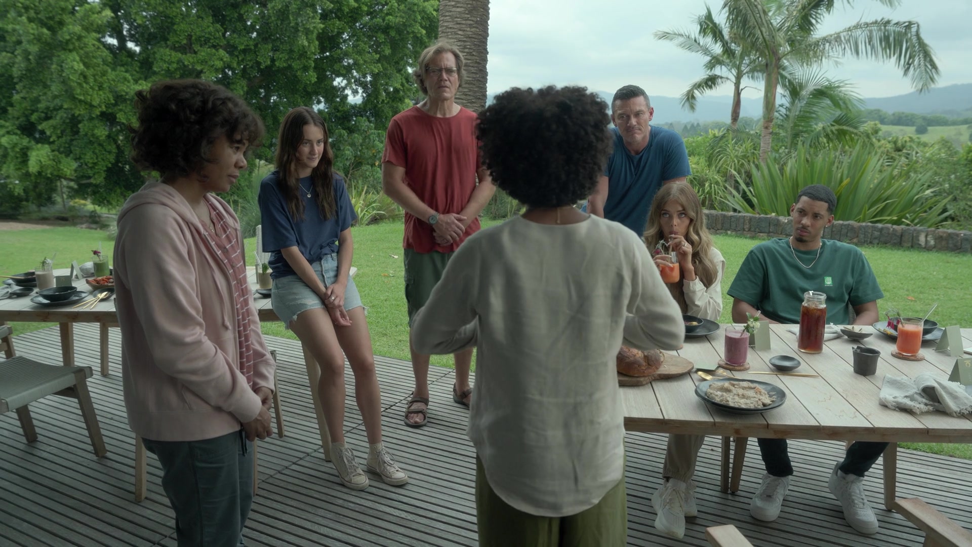 samaraweavingcom_nineperfectstrangers_062.jpg samaraweavingcom_nineperfectstrangers_062.jpg