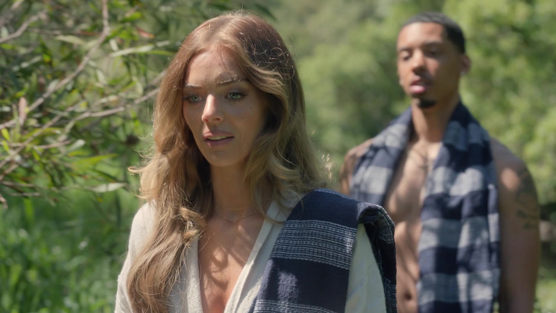 samaraweavingcom_nineperfectstrangers_077.jpg samaraweavingcom_nineperfectstrangers_077.jpg