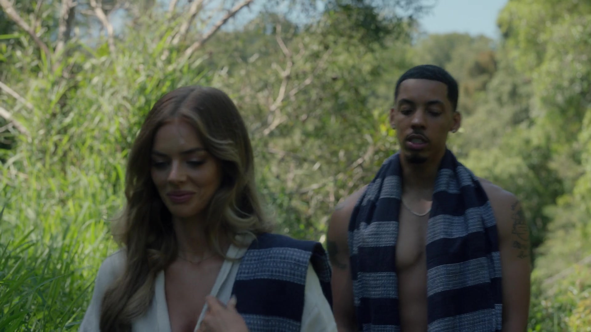 samaraweavingcom_nineperfectstrangers_084.jpg samaraweavingcom_nineperfectstrangers_084.jpg