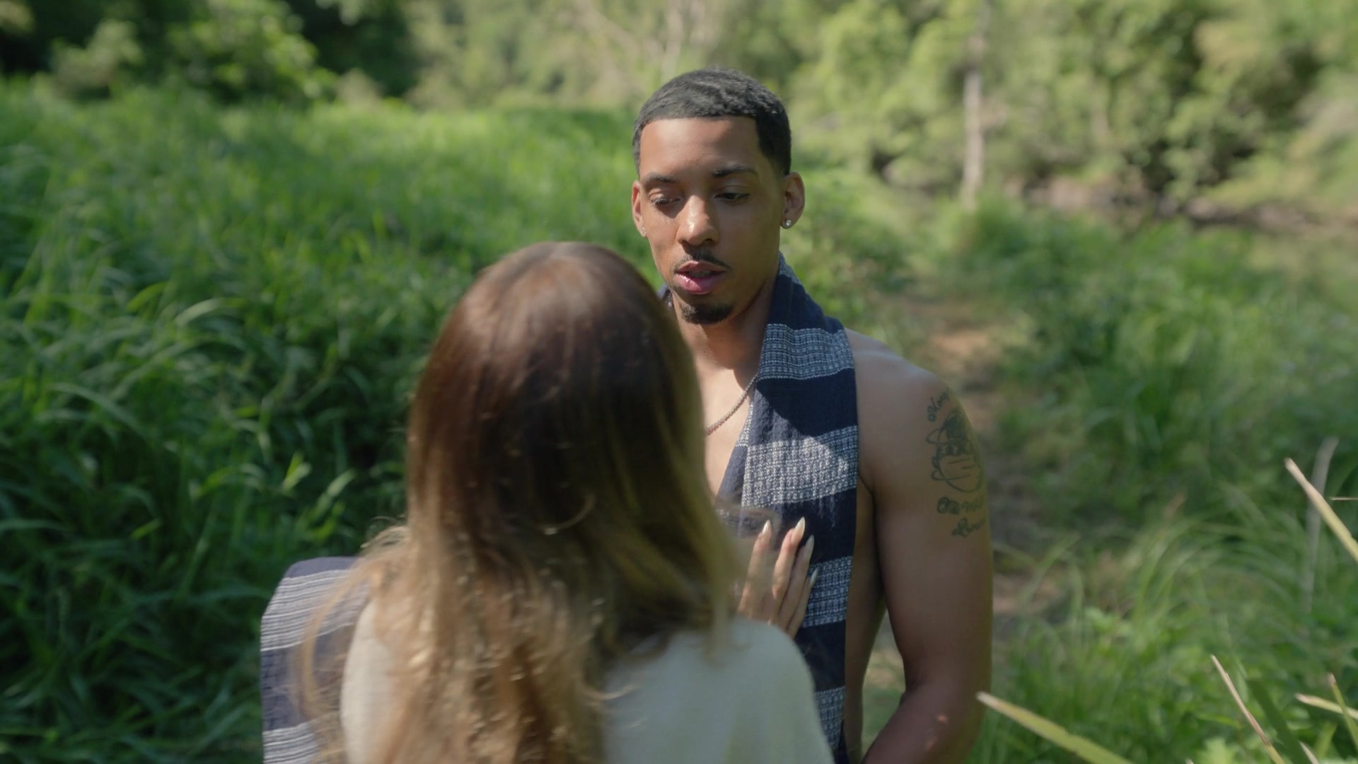 samaraweavingcom_nineperfectstrangers_107.jpg samaraweavingcom_nineperfectstrangers_107.jpg